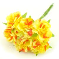 Цветок с желтой тычинкой SVA-0819